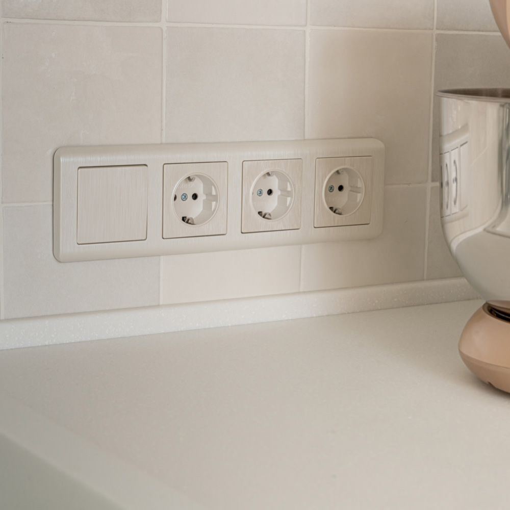 Выключатель одноклавишный встраиваемый Werkel Перламутровый рифленый W1110013 — изображение 4